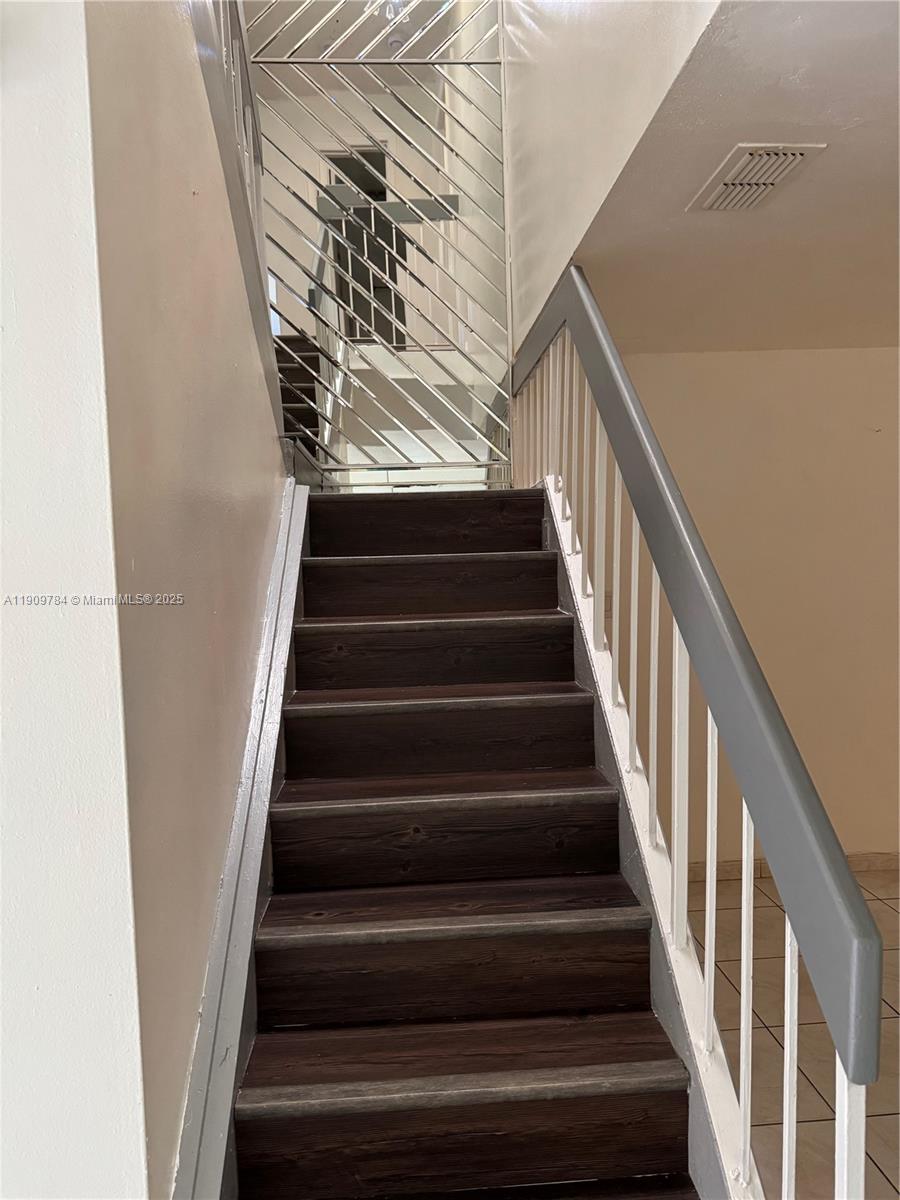 6025 SW 133rd Ct Miami, FL 33183