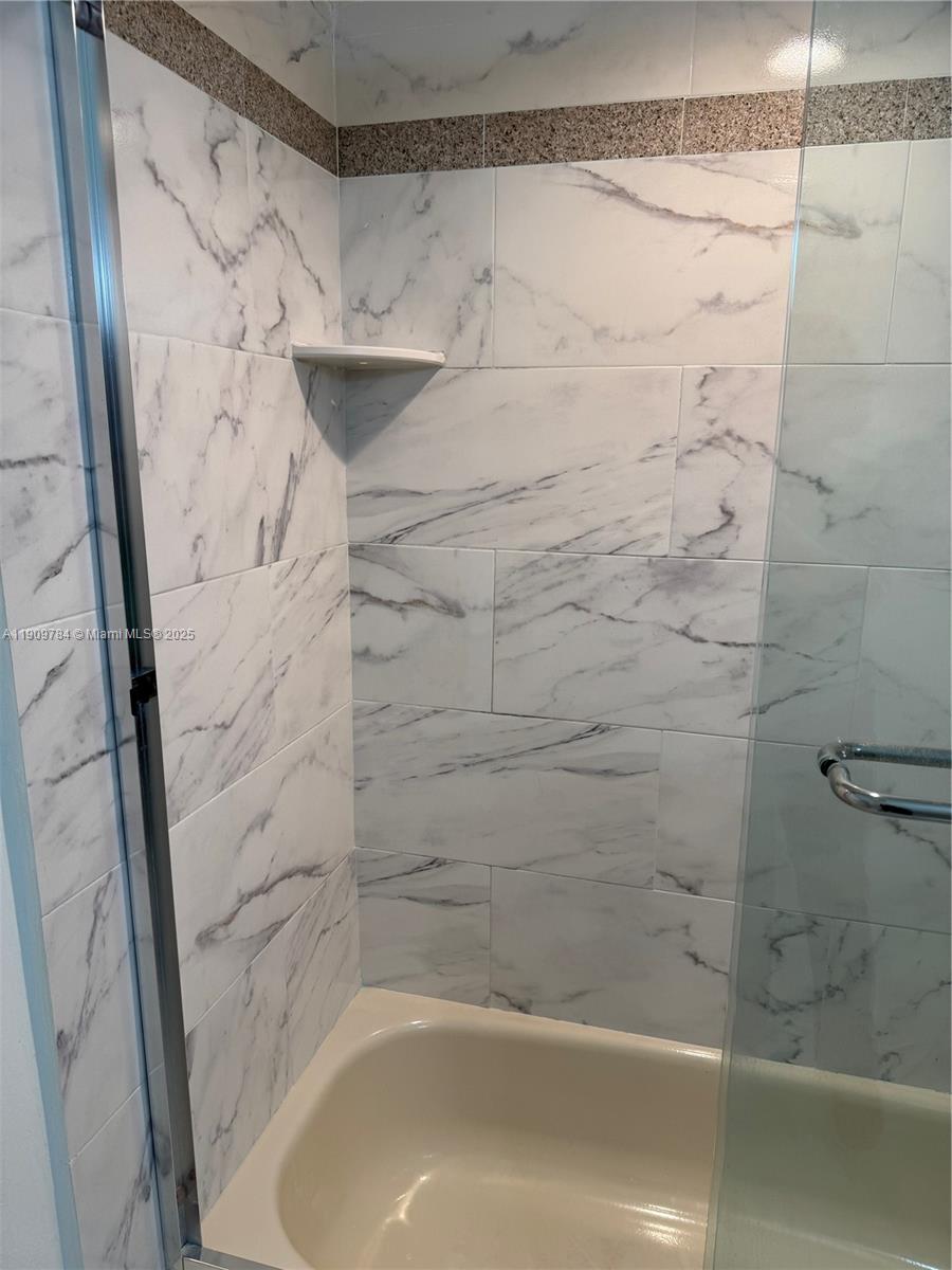 6025 SW 133rd Ct Miami, FL 33183