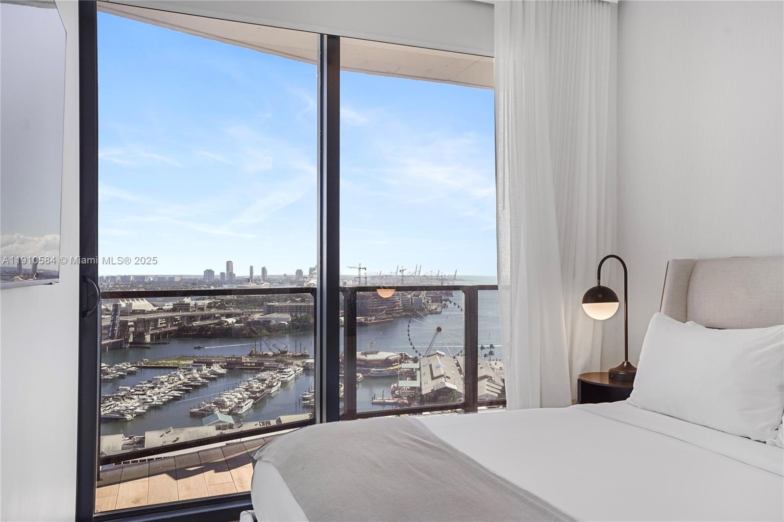 398 NE 5th St #1811 Miami, FL 33132