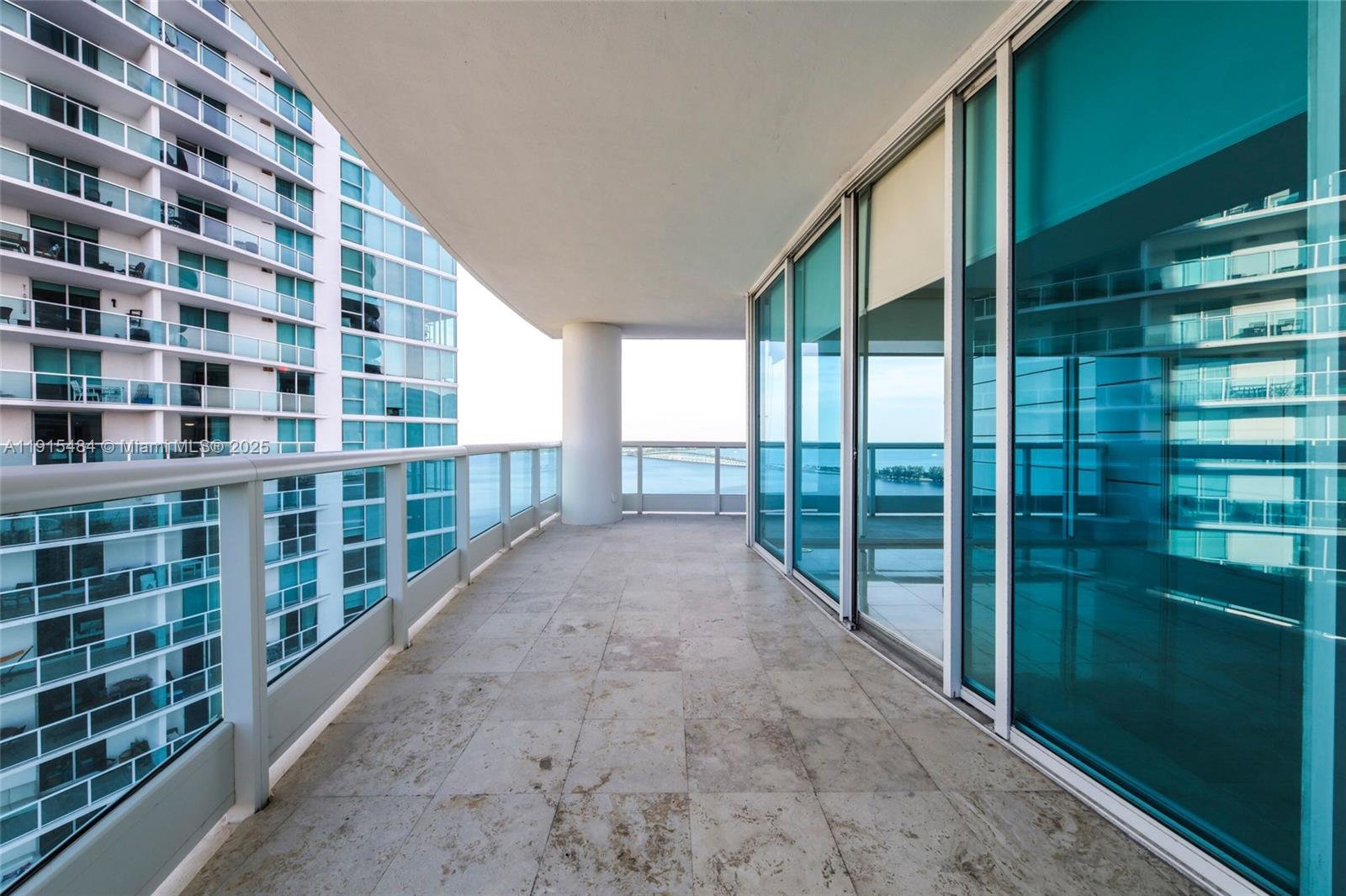 2127 Brickell Ave #2504 Miami, FL 33129