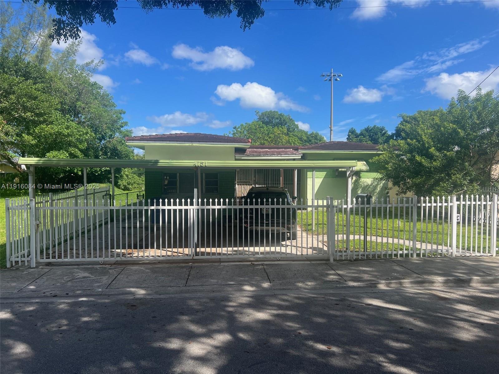 4751 NW 15th Ave Miami, FL 33142