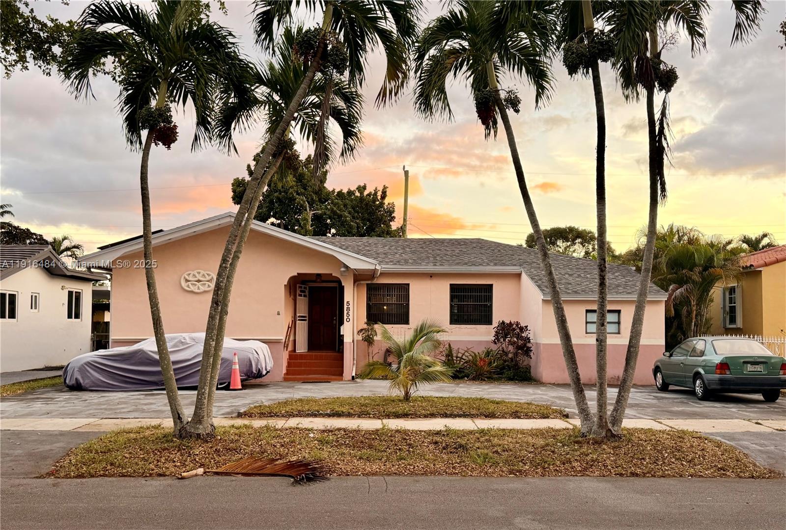 5850 SW 13th Ter West Miami, FL 33144