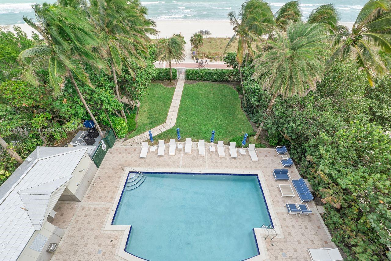 5025 Collins Ave #1907 Miami Beach, FL 33140