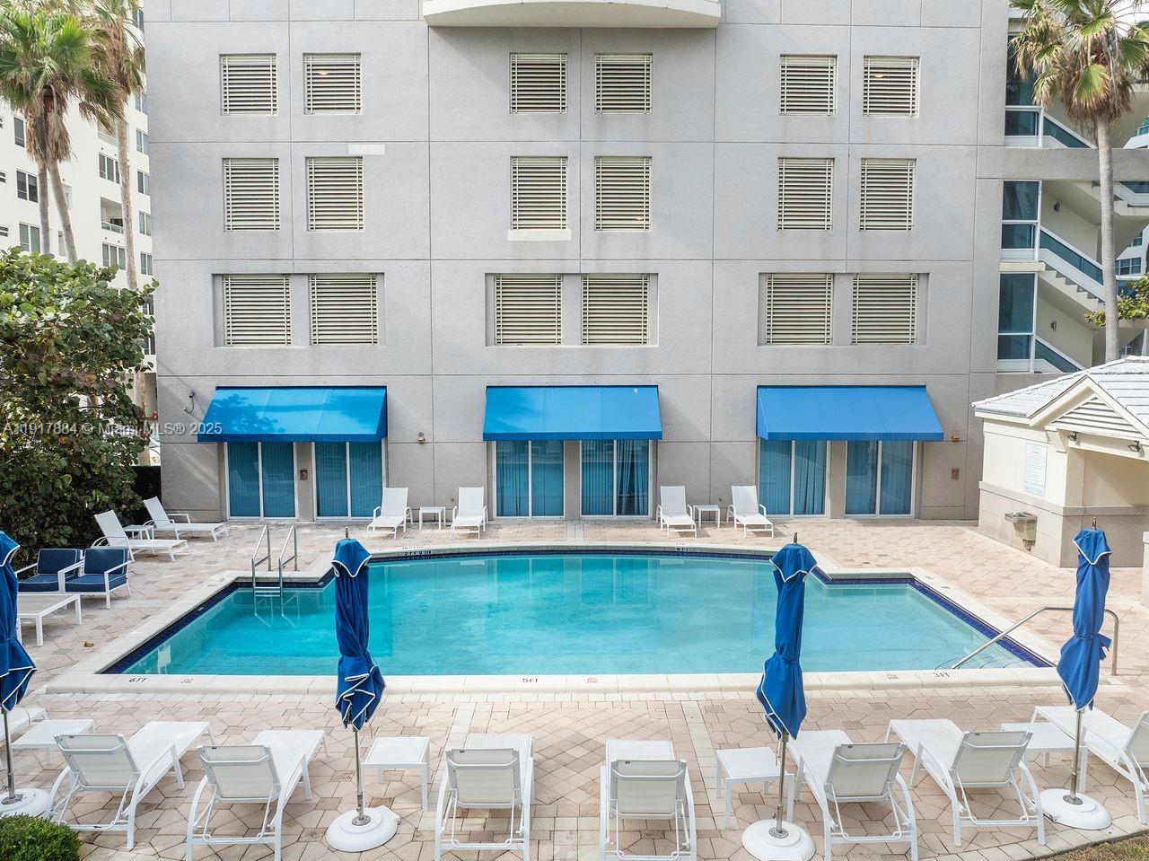 5025 Collins Ave #1907 Miami Beach, FL 33140