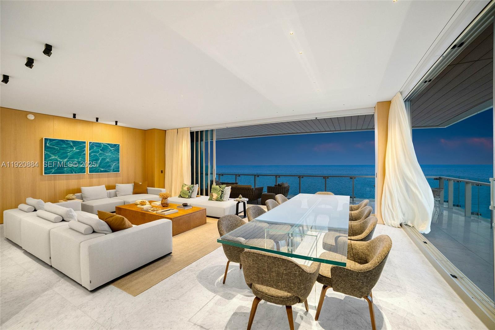 5775 Collins Ave #1501 Miami Beach, FL 33140