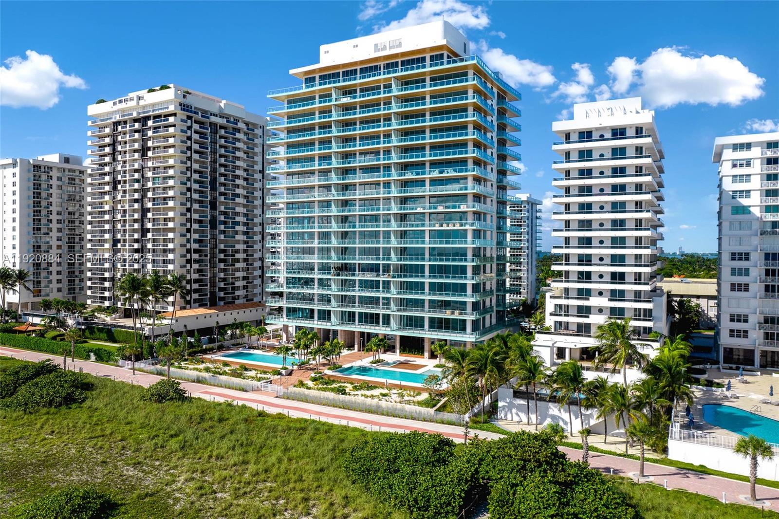 5775 Collins Ave #1501 Miami Beach, FL 33140