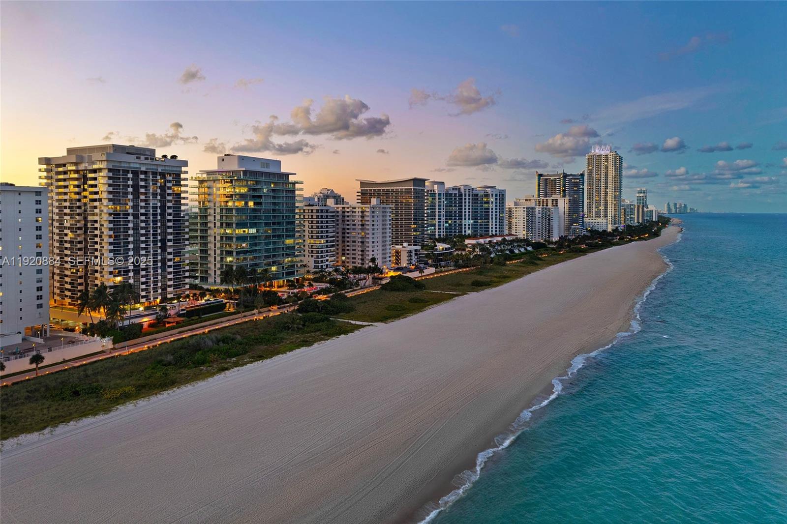 5775 Collins Ave #1501 Miami Beach, FL 33140