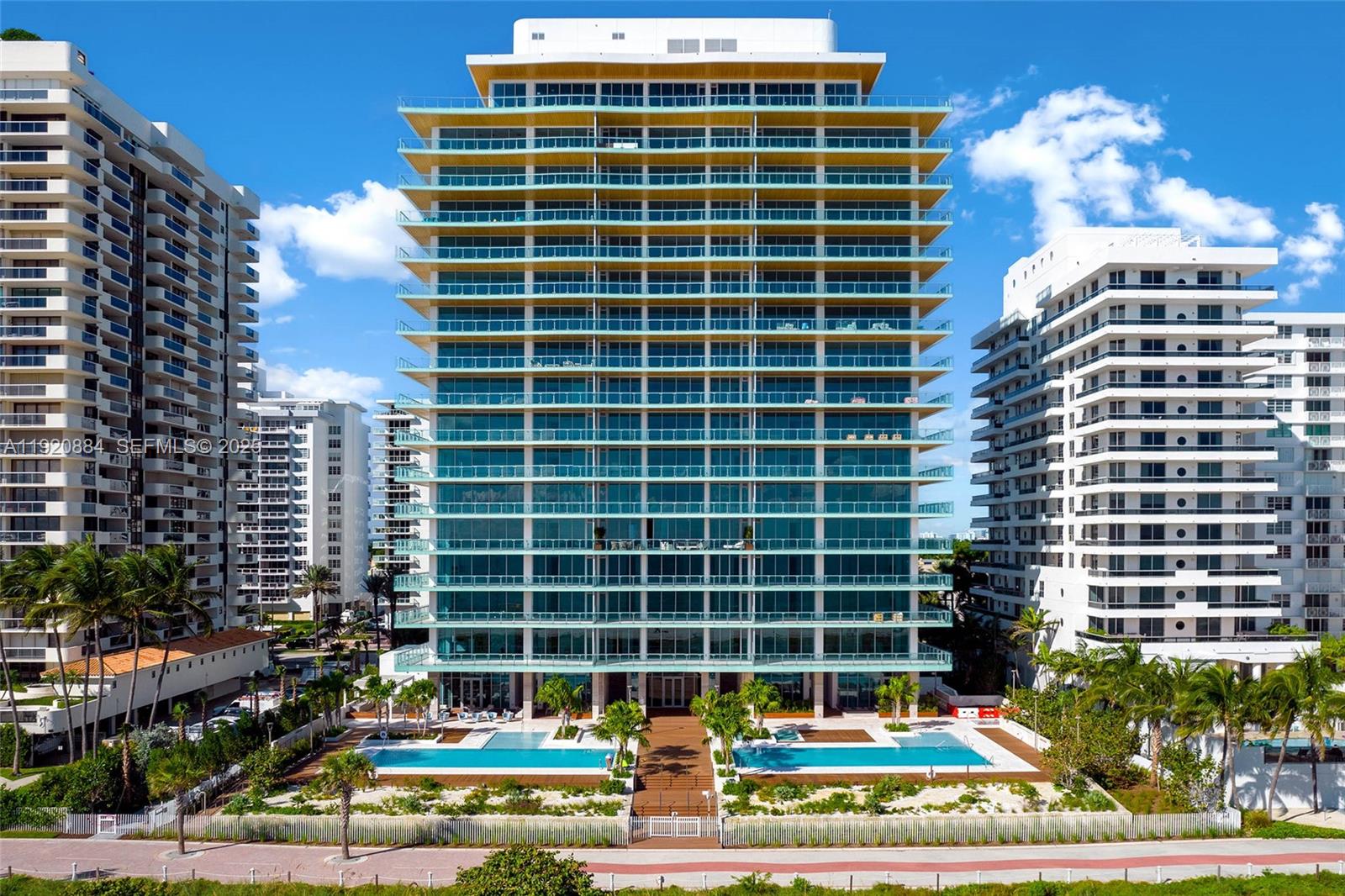 5775 Collins Ave #1501 Miami Beach, FL 33140