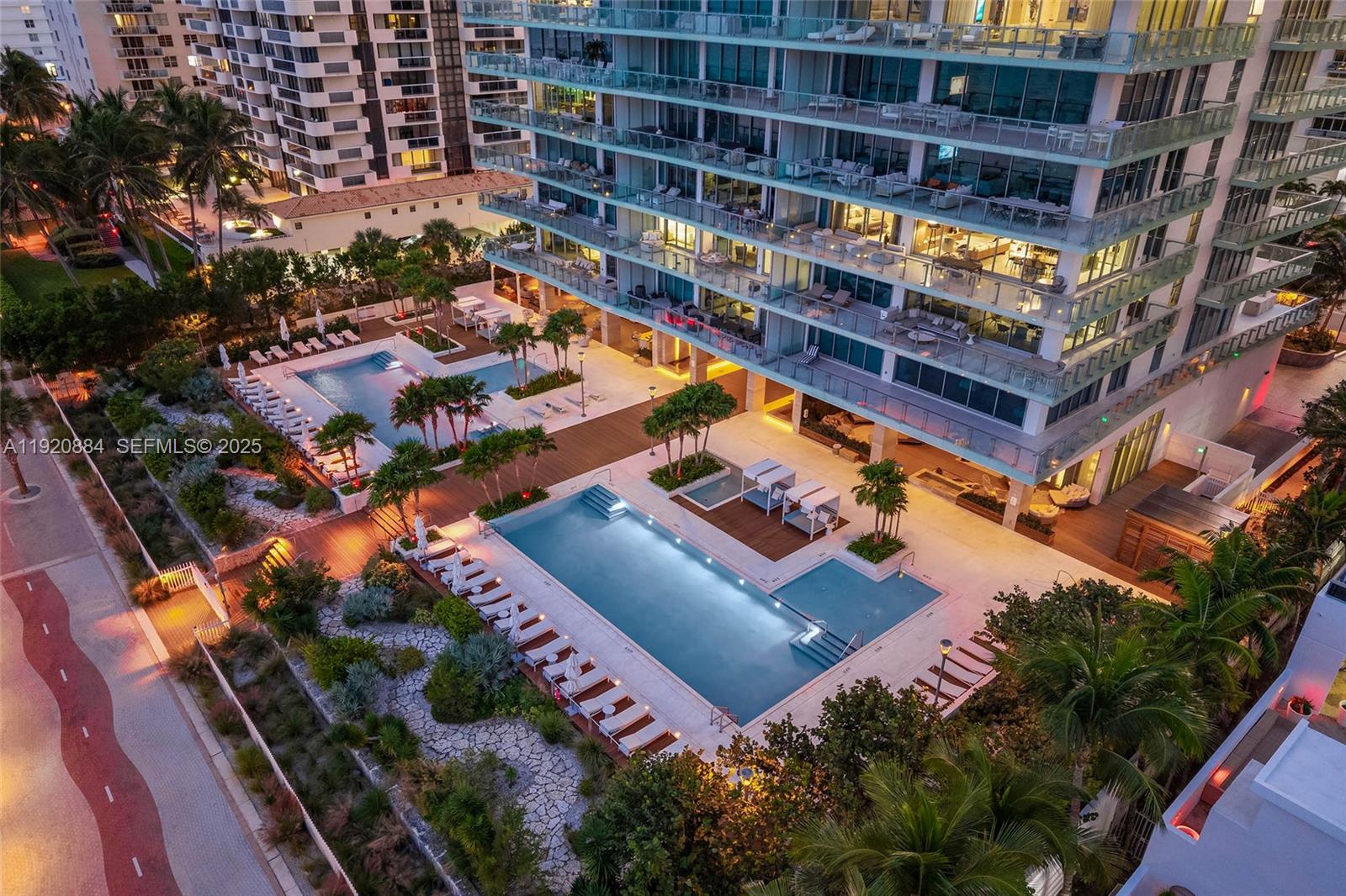 5775 Collins Ave #1501 Miami Beach, FL 33140