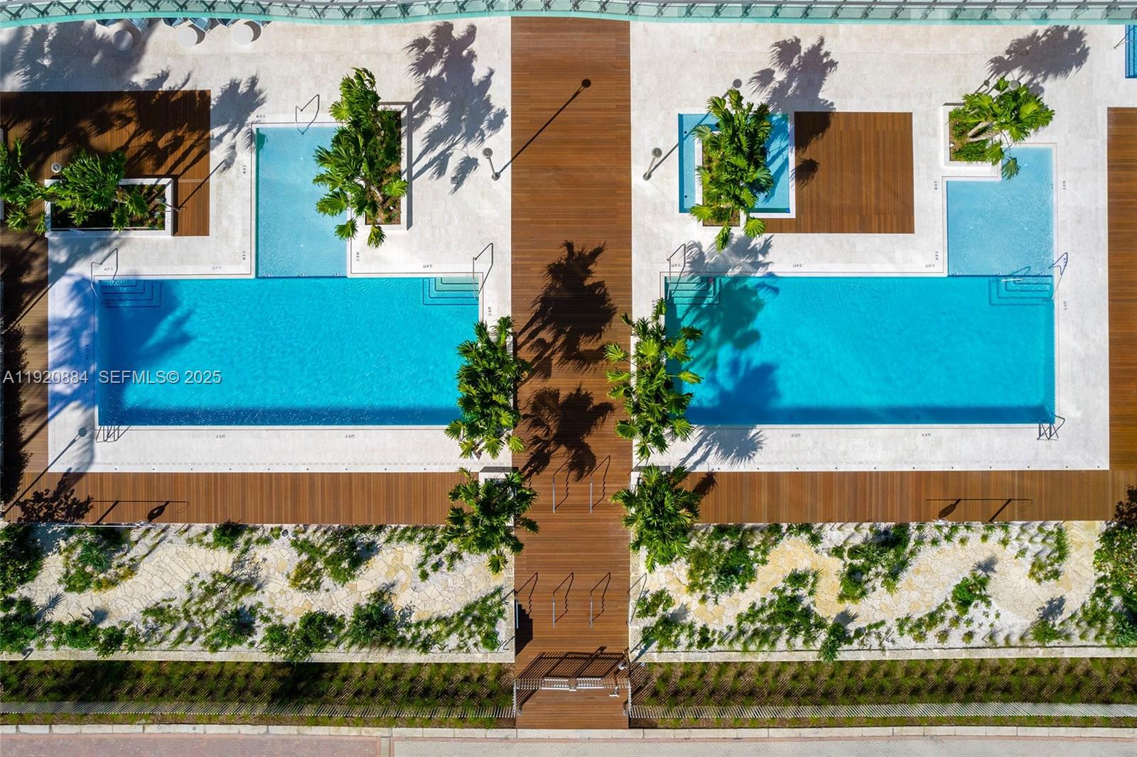 5775 Collins Ave #1501 Miami Beach, FL 33140