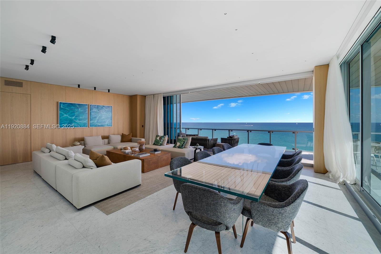 5775 Collins Ave #1501 Miami Beach, FL 33140
