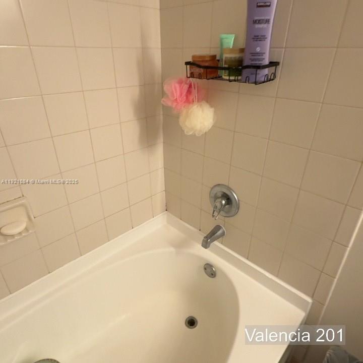 6001 SW 70th St #201 South Miami, FL 33143