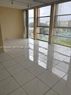 2101 Atlantic Shores Blvd #412 Hallandale Beach, FL 33009