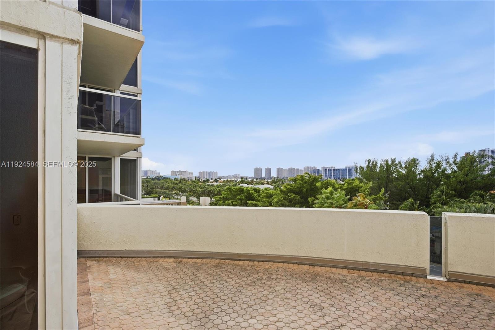 19111 Collins Ave #505 Sunny Isles Beach, FL 33160