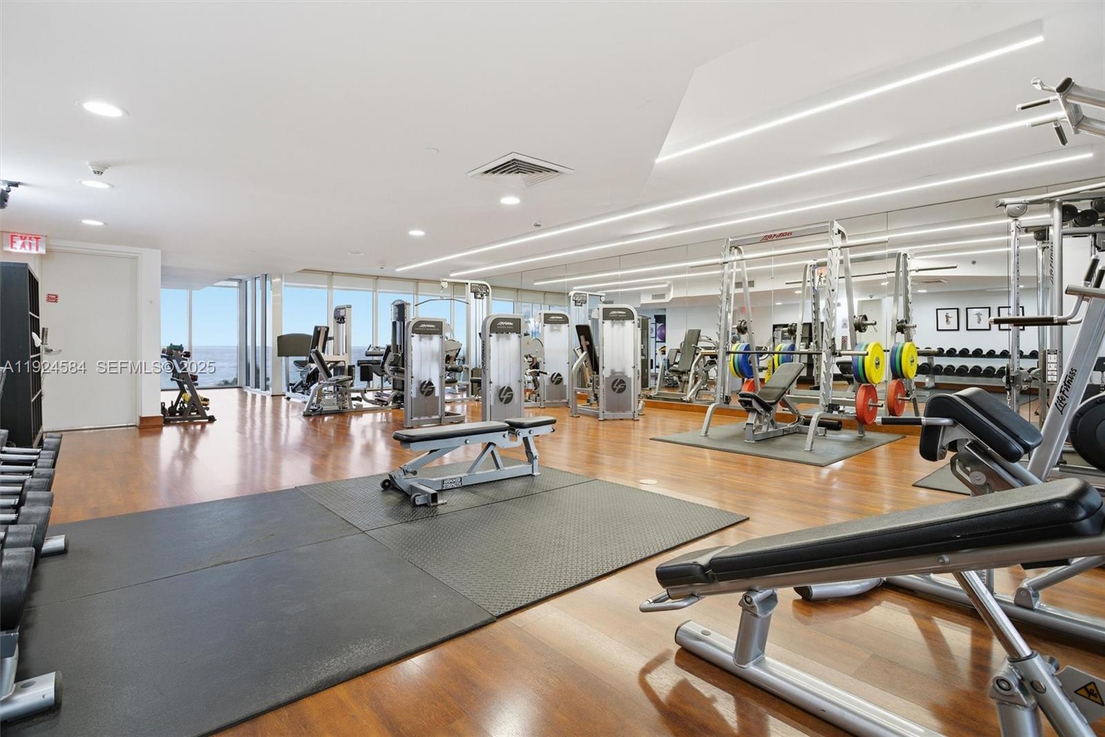 19111 Collins Ave #505 Sunny Isles Beach, FL 33160