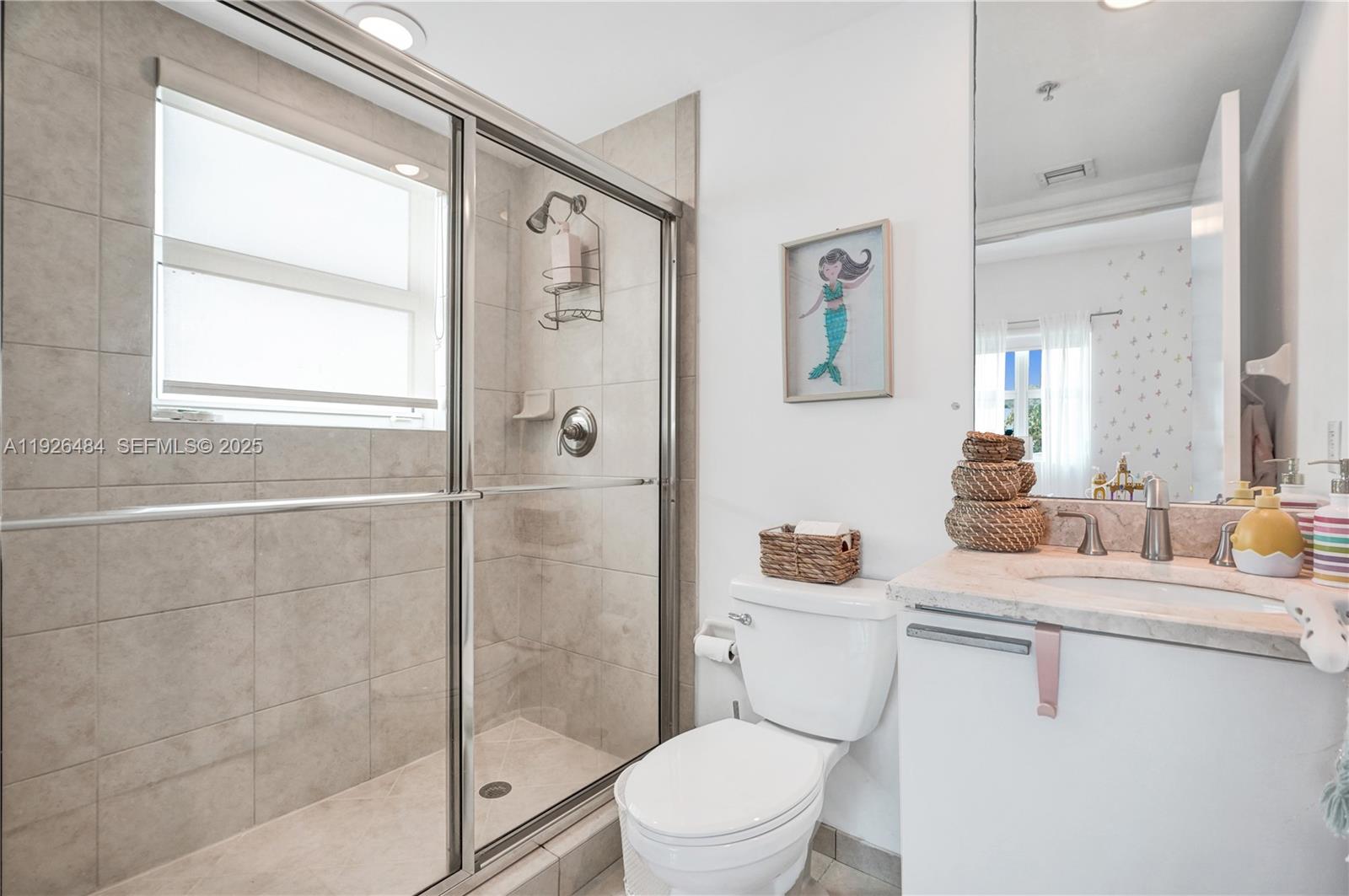 14951 Royal Oaks Ln #401 North Miami, FL 33181