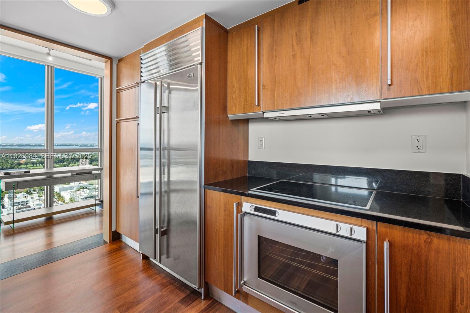 101 20th St #3202 Miami Beach, FL 33139