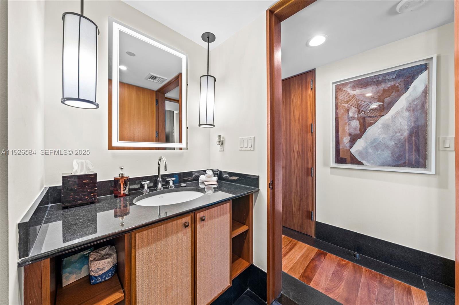 101 20th St #3202 Miami Beach, FL 33139