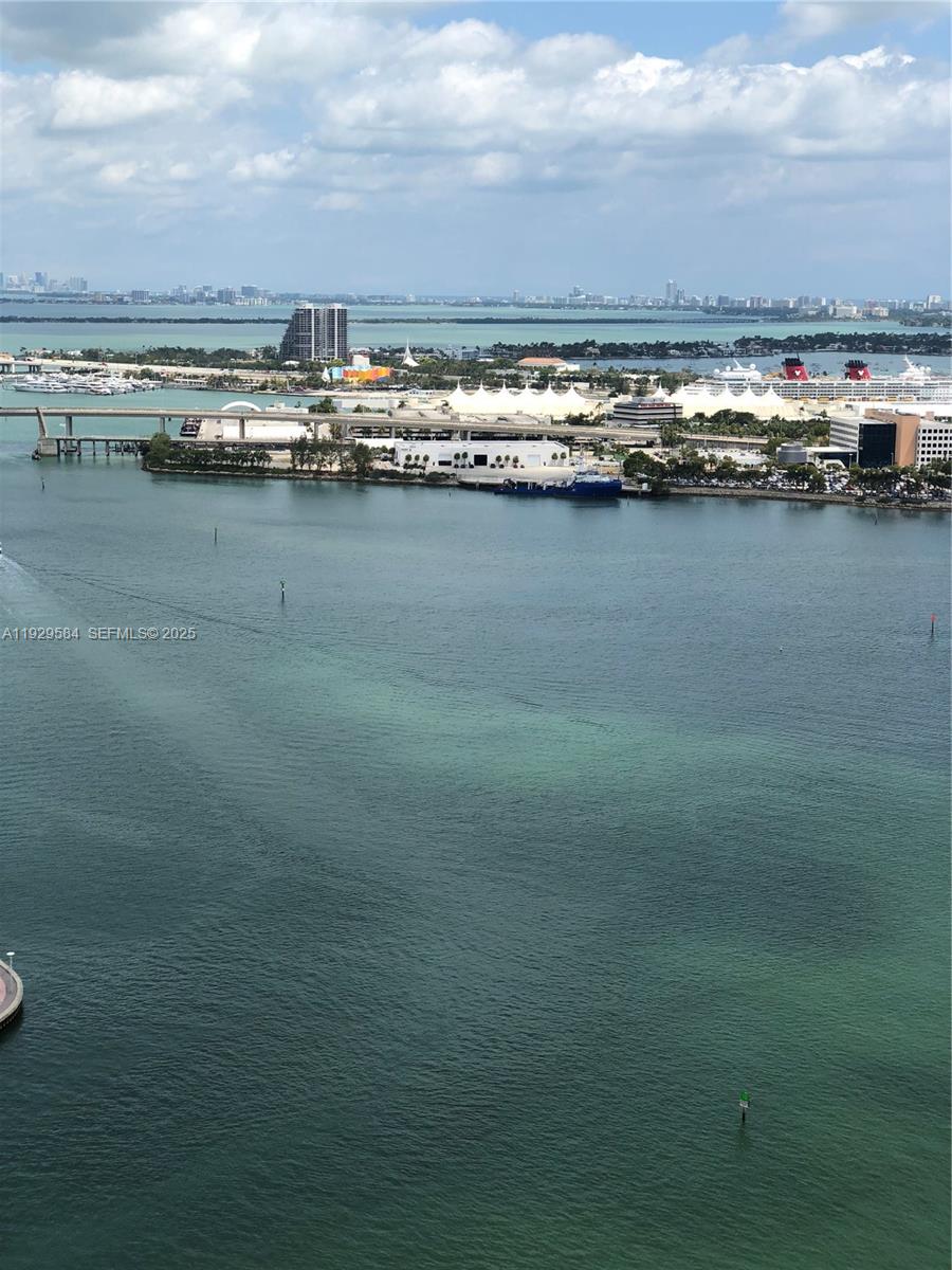 900 Brickell Key Blvd #1602 Miami, FL 33131