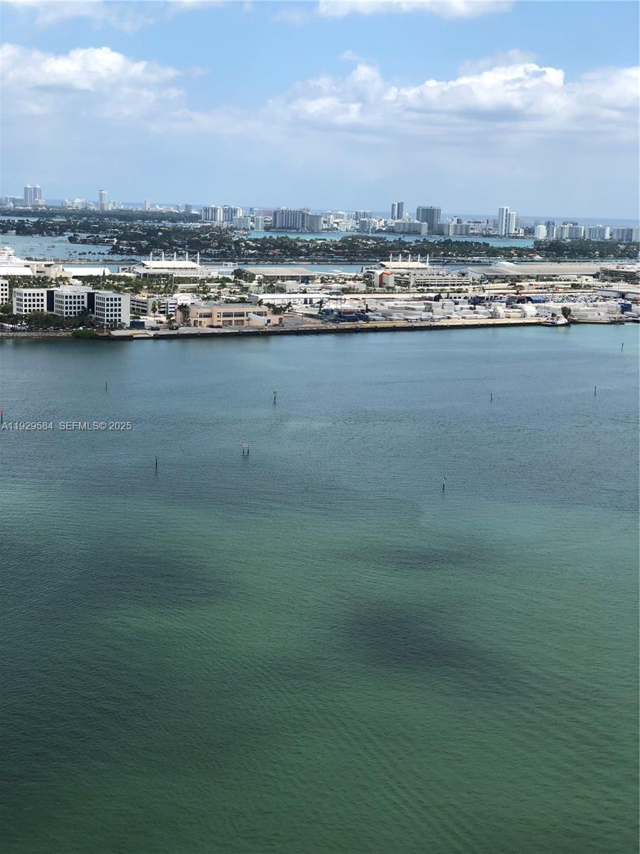 900 Brickell Key Blvd #1602 Miami, FL 33131