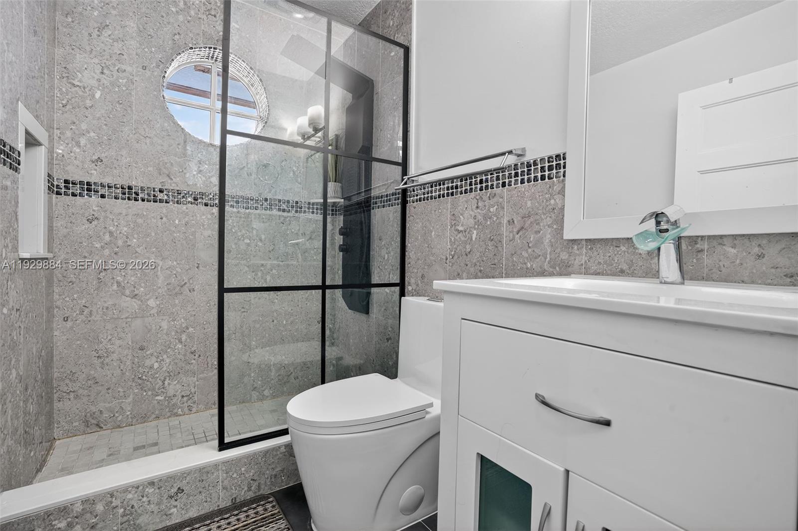 13966 SW 13th St Miami, FL 33184