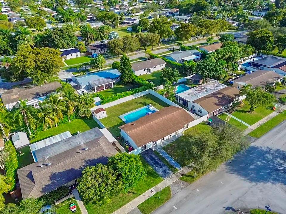 18133 SW 93rd Ave Palmetto Bay, FL 33157