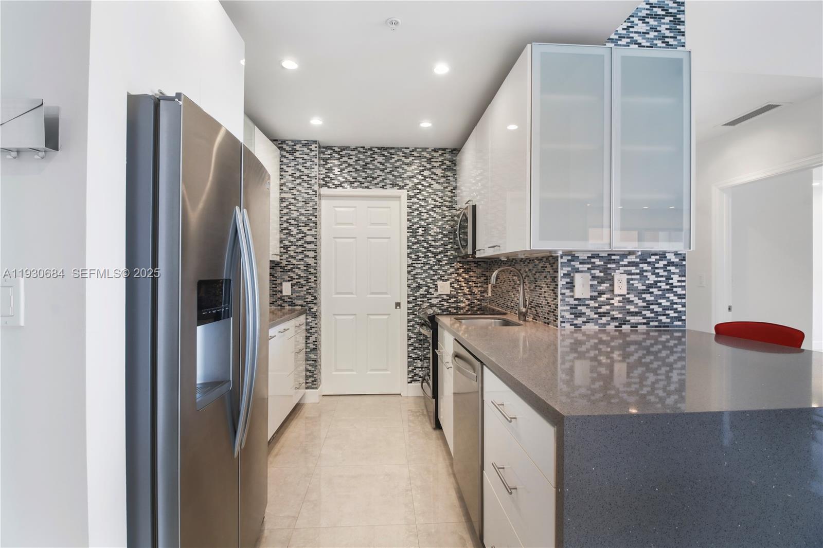 2650 SW 37th Ave #901 Miami, FL 33133