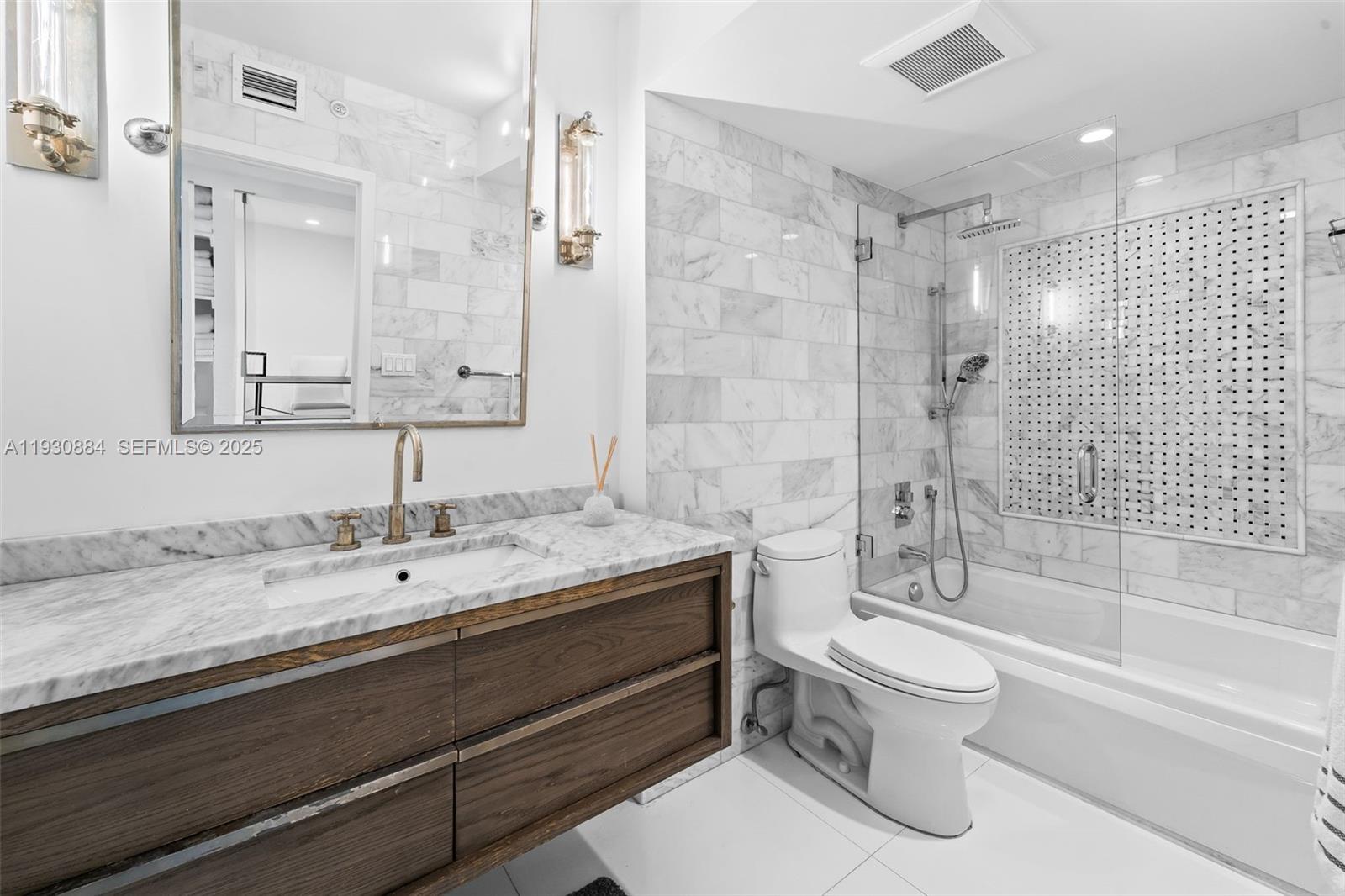 image The Decoplage16