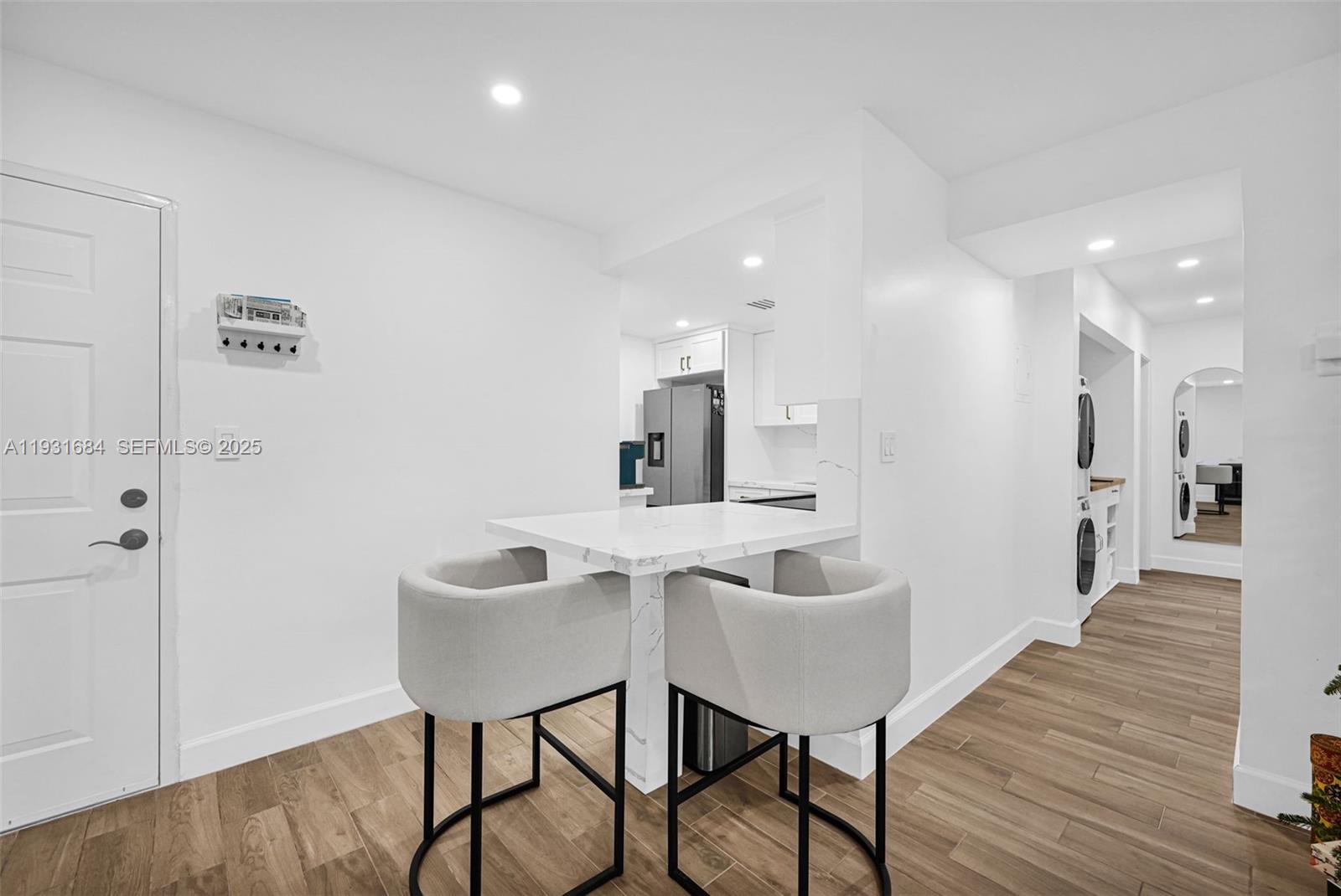 8609 SW 68th Ct #24 Pinecrest, FL 33156