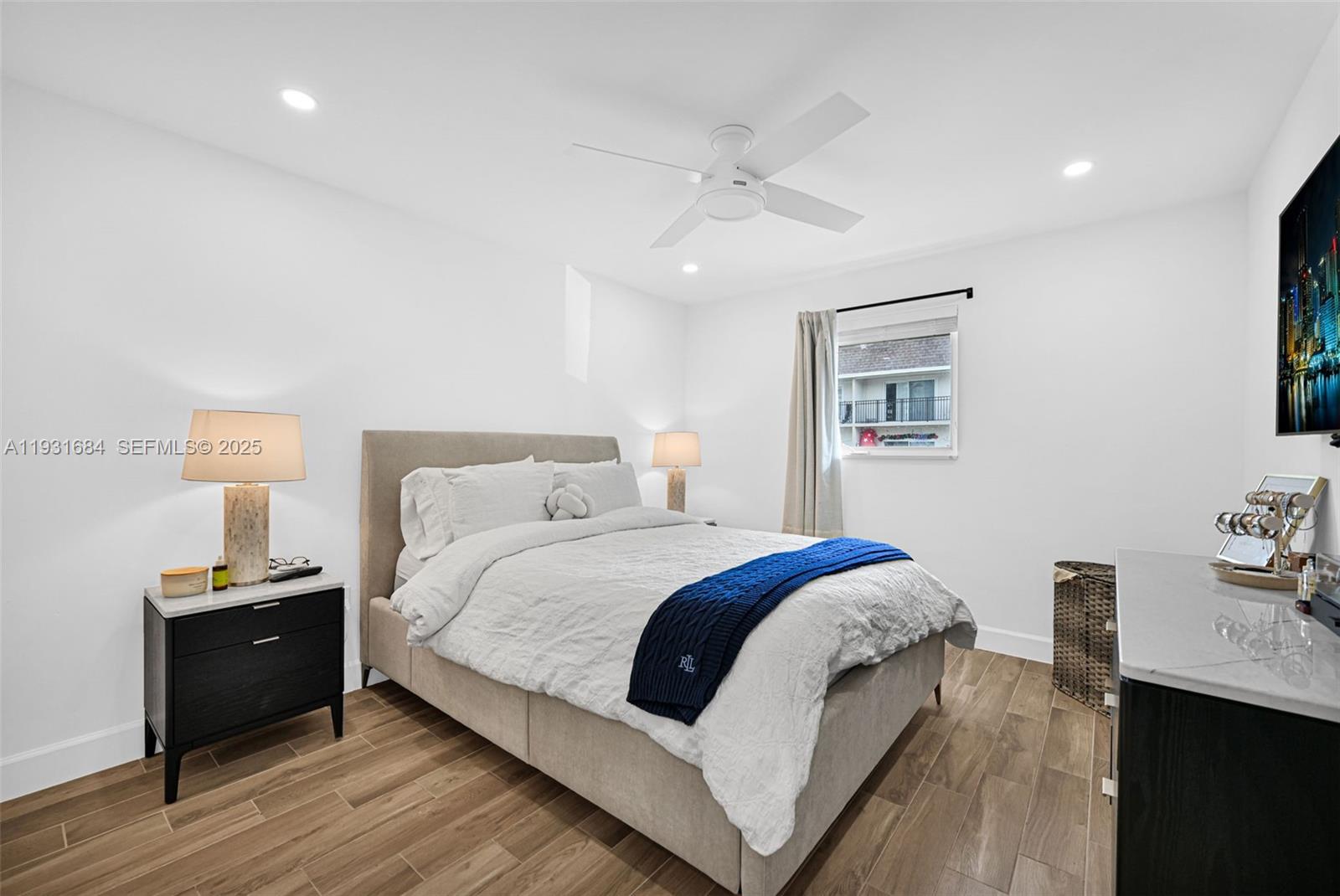 8609 SW 68th Ct #24 Pinecrest, FL 33156