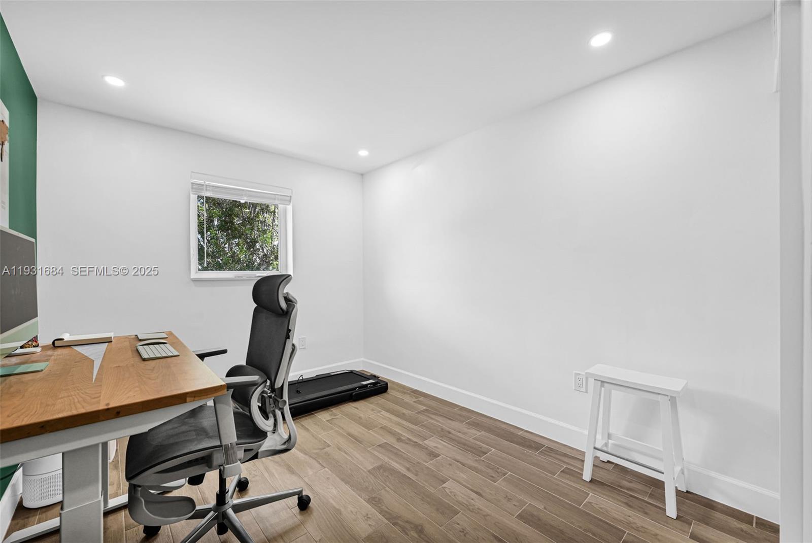 8609 SW 68th Ct #24 Pinecrest, FL 33156