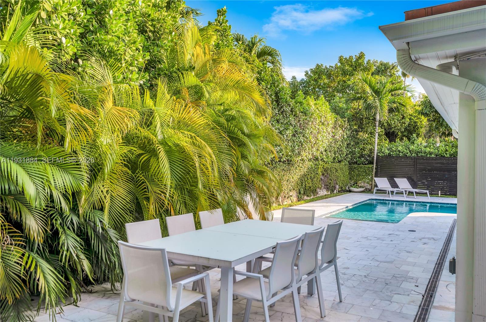 4321 Nautilus Dr Miami Beach, FL 33140