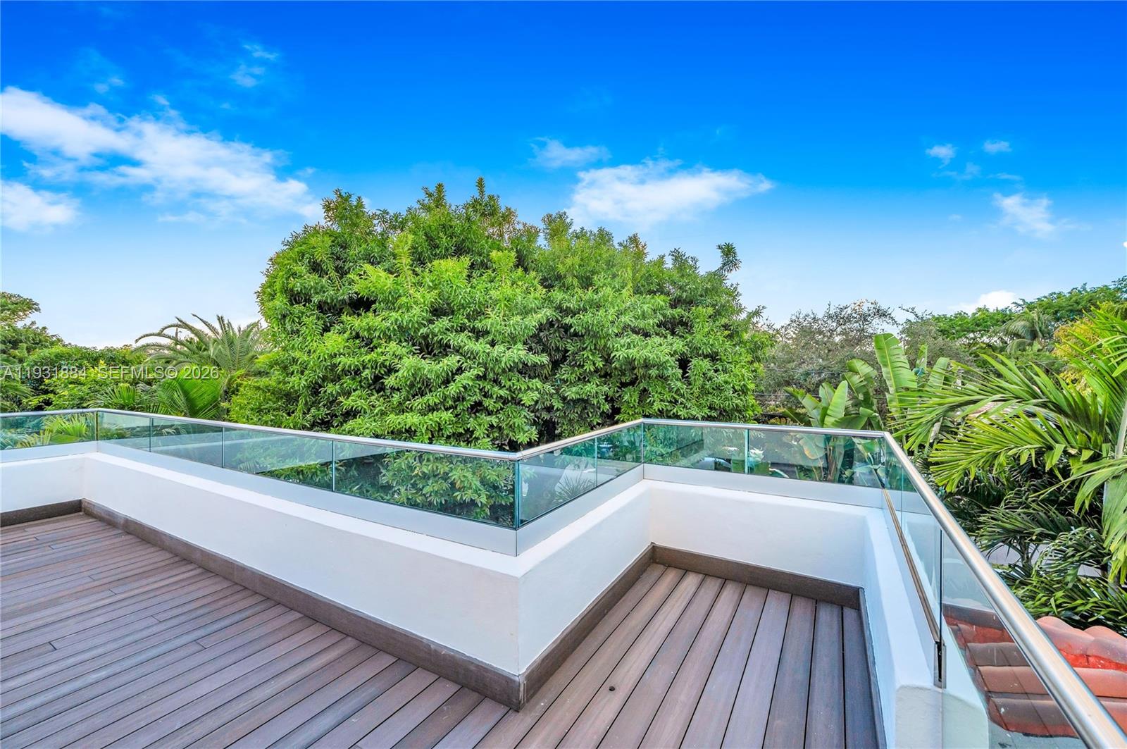 4321 Nautilus Dr Miami Beach, FL 33140