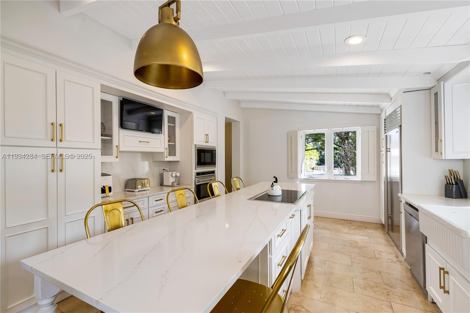 8000 Los Pinos Blvd Coral Gables, FL 33143