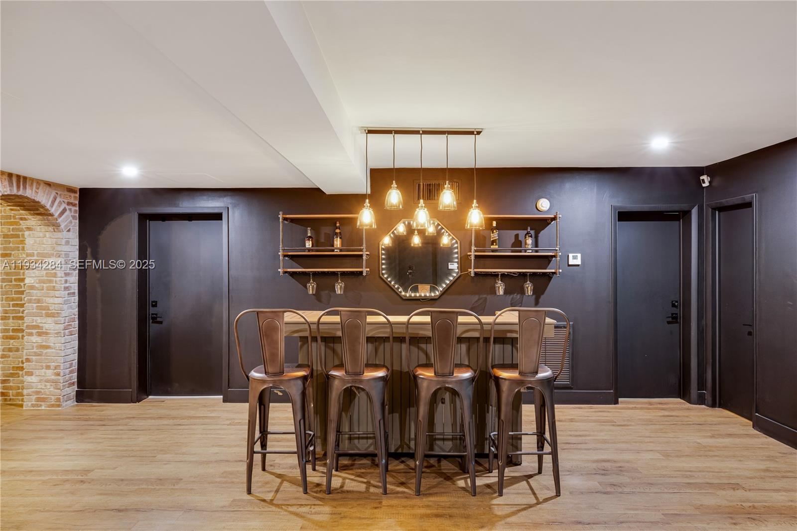 8000 Los Pinos Blvd Coral Gables, FL 33143