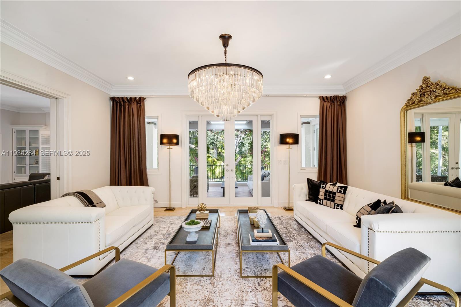 8000 Los Pinos Blvd Coral Gables, FL 33143