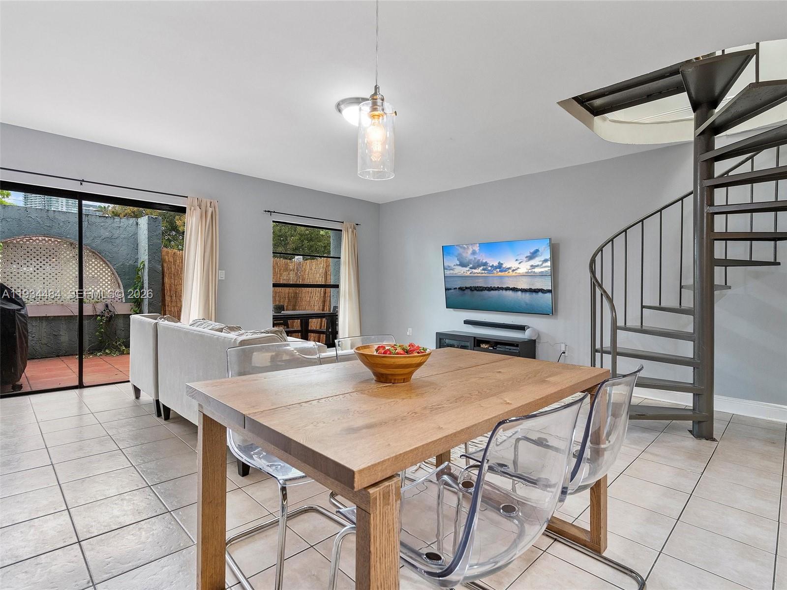 515 NE 38th St #10 Miami, FL 33137