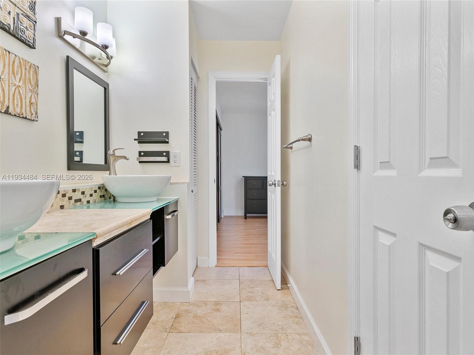 515 NE 38th St #10 Miami, FL 33137