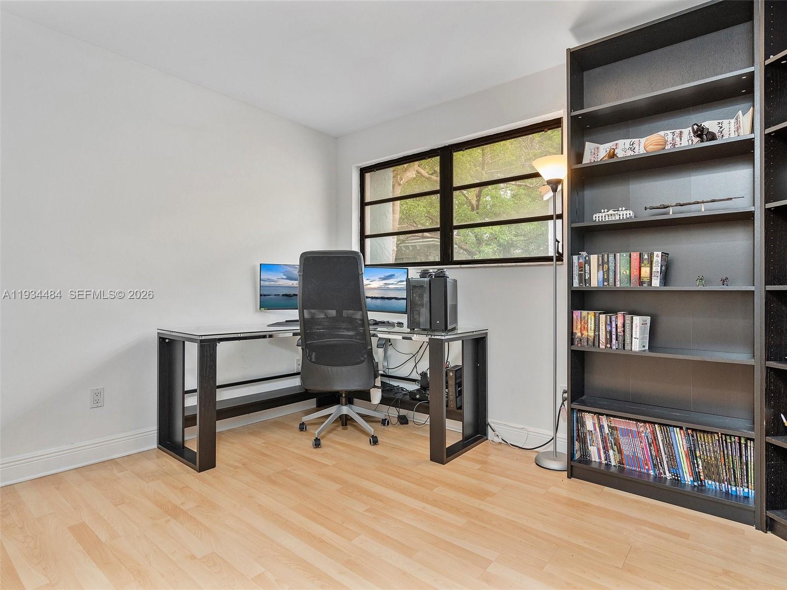 515 NE 38th St #10 Miami, FL 33137