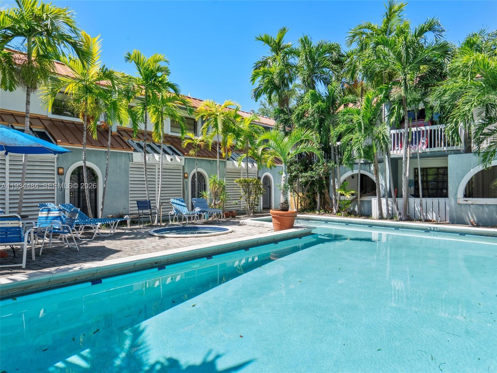 515 NE 38th St #10 Miami, FL 33137