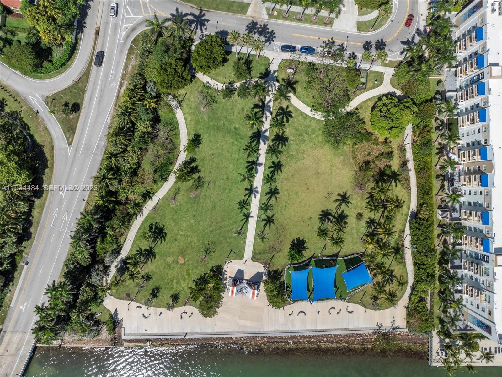 515 NE 38th St #10 Miami, FL 33137