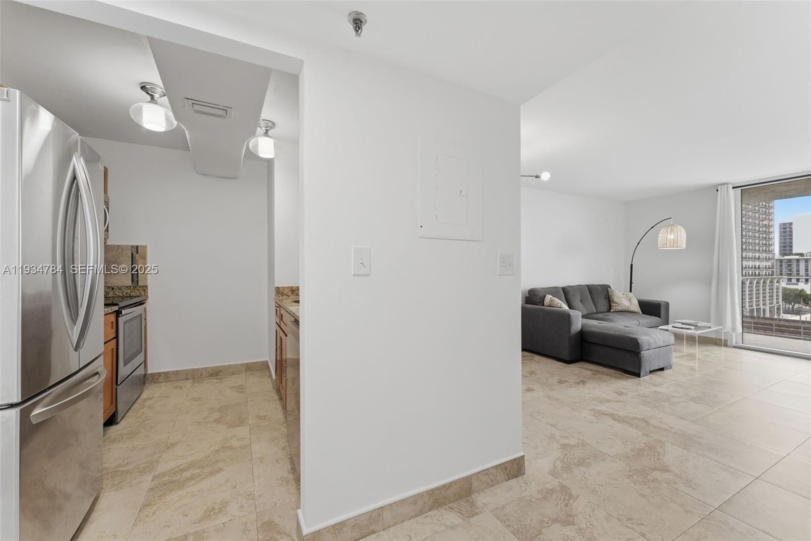 image Madison Downtown Condo1