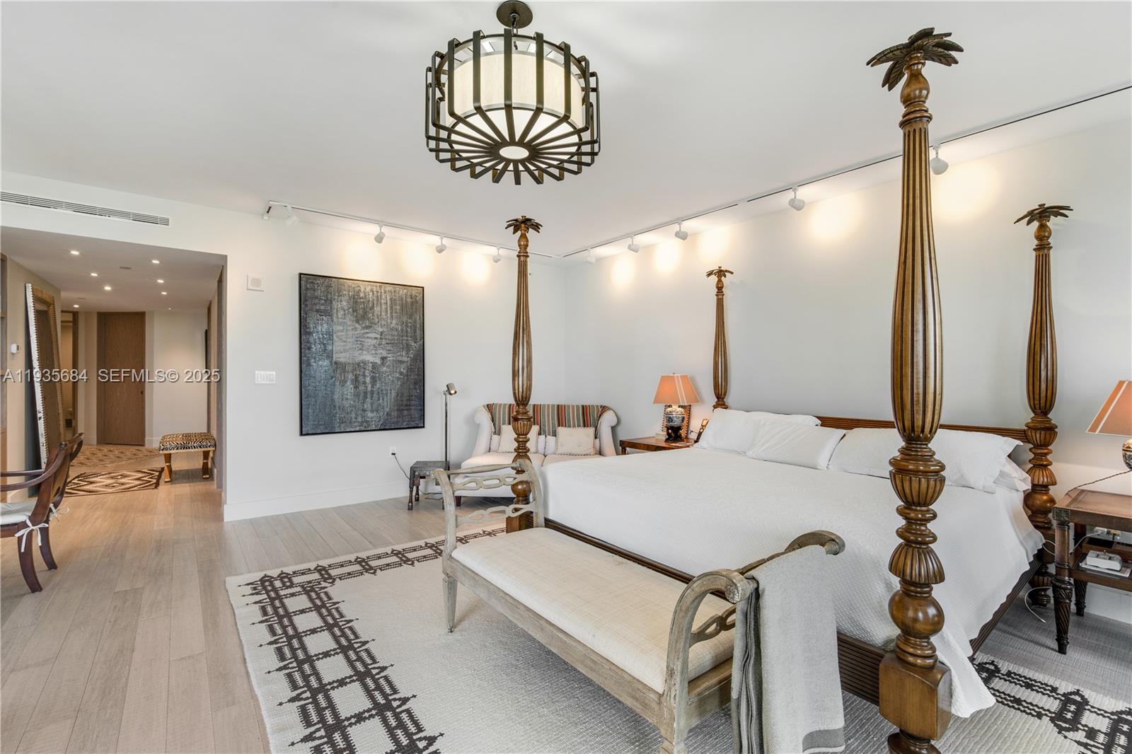 430 Grand Bay Dr #1204 Key Biscayne, FL 33149