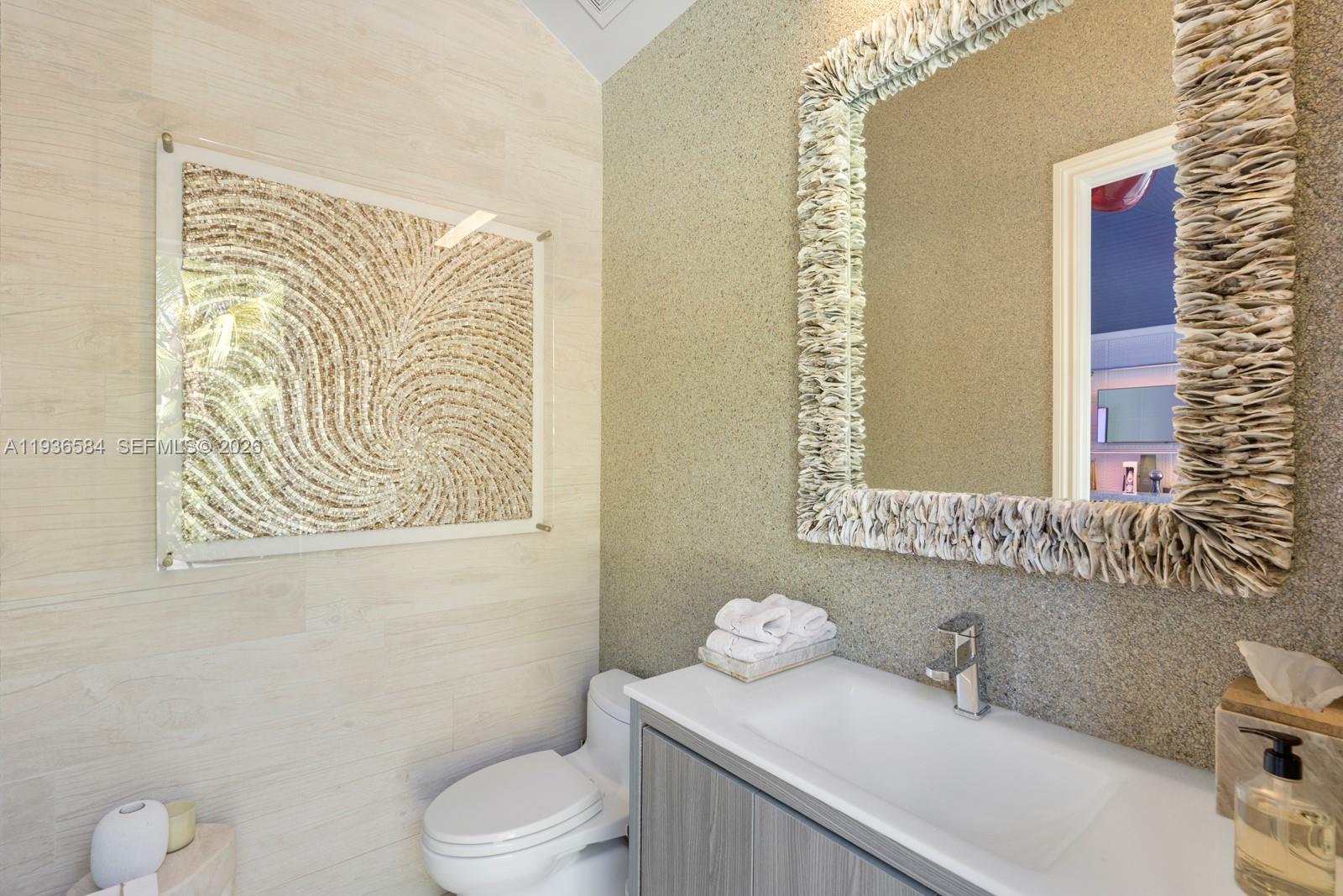 761 Buttonwood Ln Miami, FL 33137