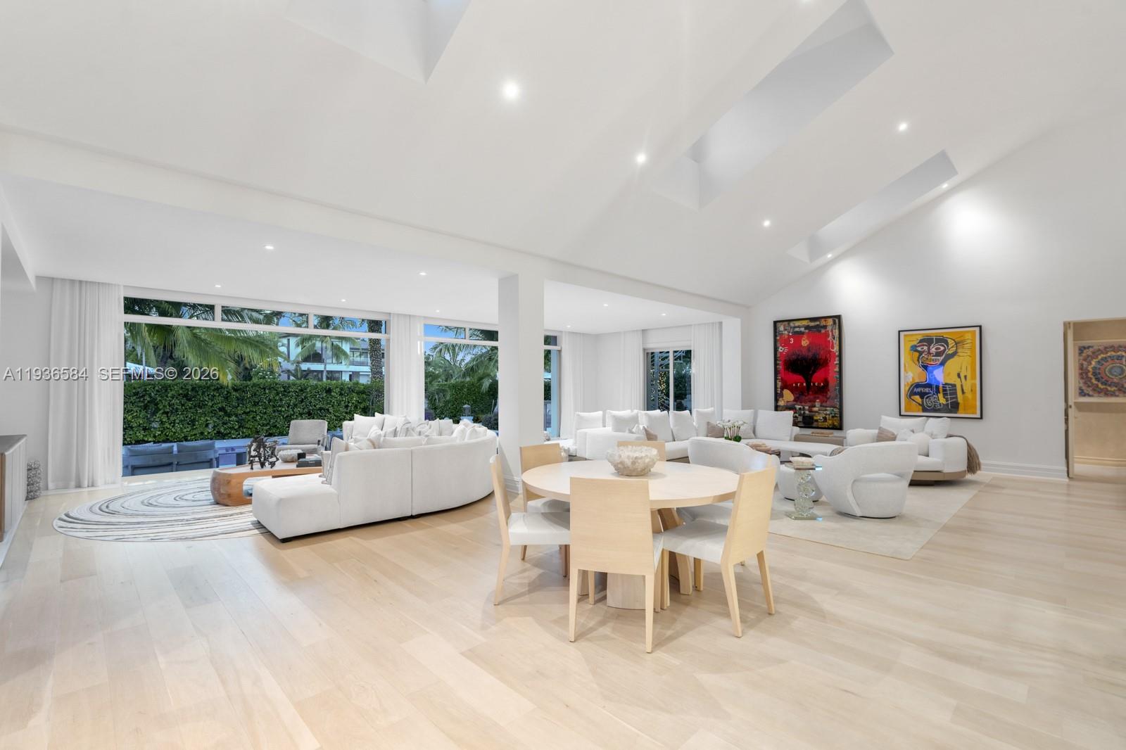 761 Buttonwood Ln Miami, FL 33137