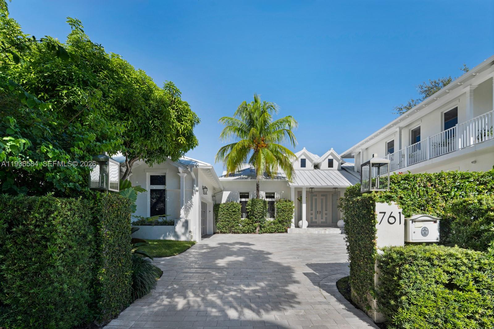 761 Buttonwood Ln Miami, FL 33137