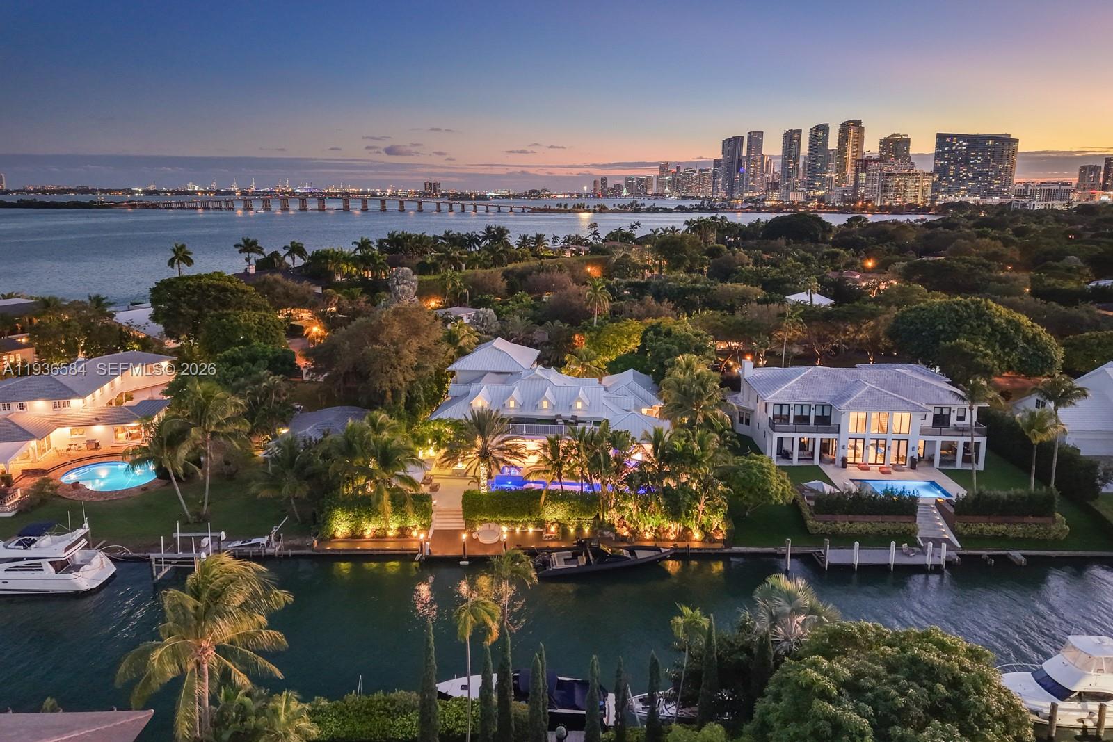 761 Buttonwood Ln Miami, FL 33137