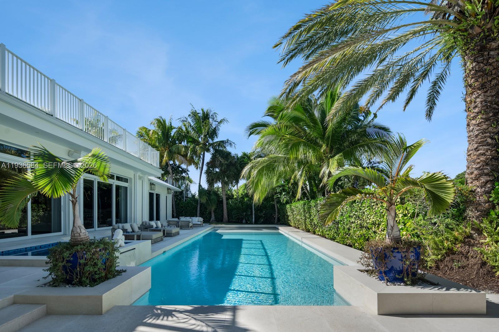 761 Buttonwood Ln Miami, FL 33137