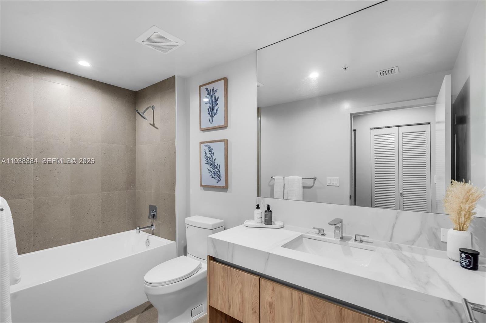 image The Crosby Miami Worldcenter15