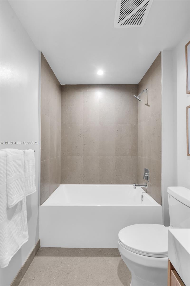 image The Crosby Miami Worldcenter16